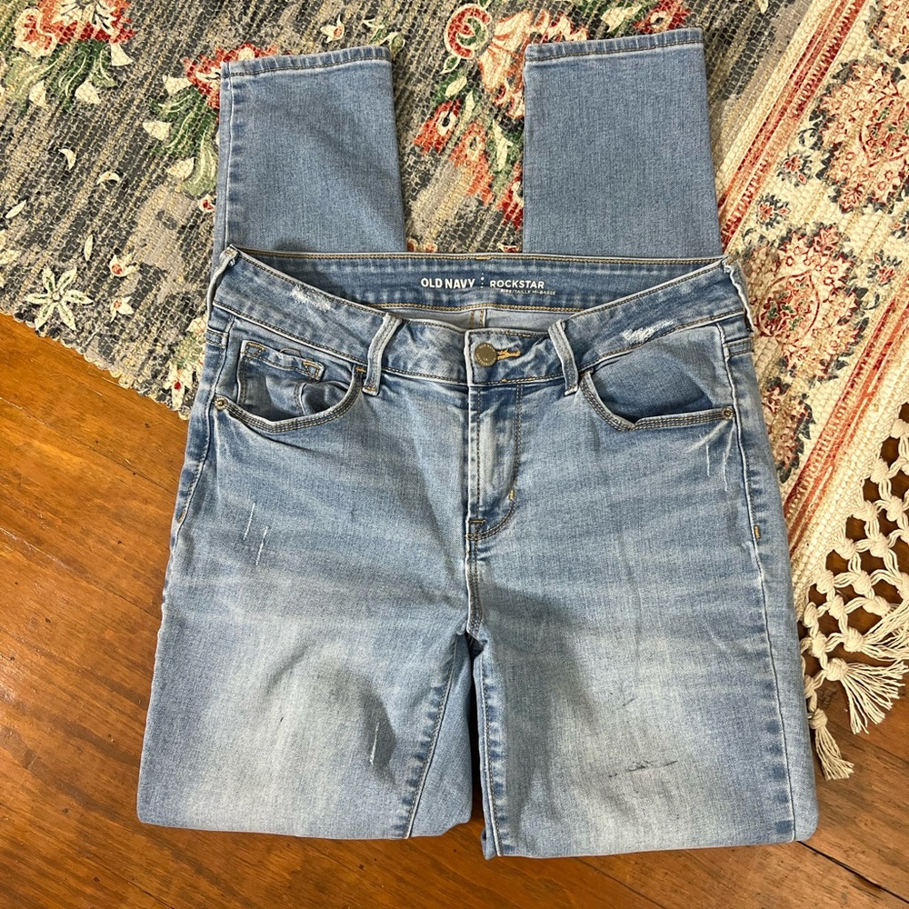 Old Navy rockstar light wash denim skinny jeans